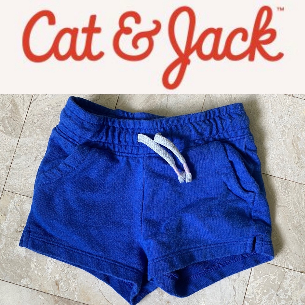 3/$10 - 3T pull on shorts